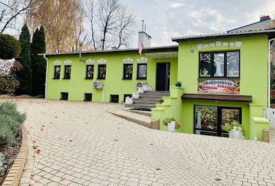 Przedszkole Dwujęzyczne i Żłobek Językowy "Zamkowe Skrzaty" z oddziałami integracyjnymi